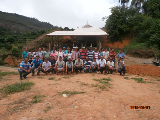 Agricultores de Irupi visitam propriedades de café de qualidade no município de Brejetuba