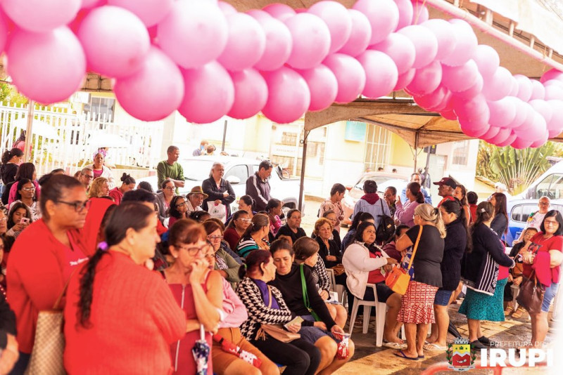 Ação Outubro Rosa impacta a comunidade de forma significativa